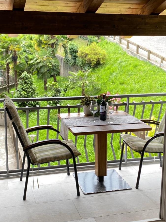 Apartment Gisa With Swimming Pool 콜라자 외부 사진